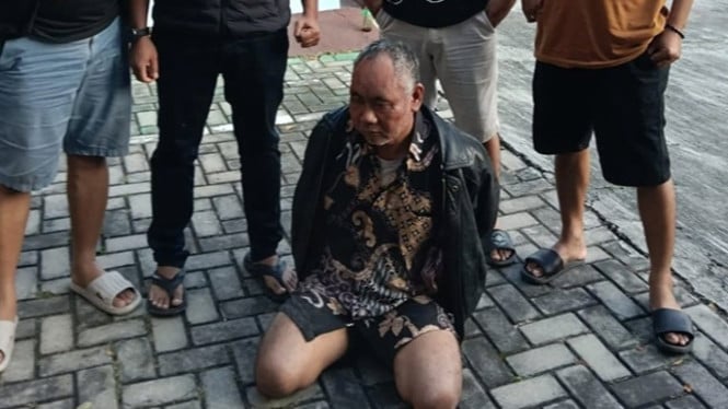 Pendiri Ponpes Tahfidzul Qur'an Ndolo Kusumo di Pati, Kiai Anshari tersangka pencabulan terhadap santriwati.