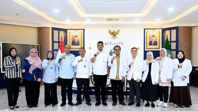 Gubernur Sumut, Bobby Nasution menerima audiensi Pengurus Ikatan Dokter Anak Indonesia Cabang Sumut, di Kantor Gubernur Sumut.
