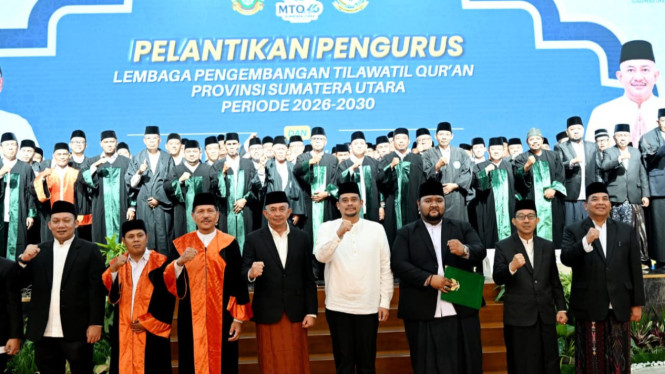 Gubernur Sumut, Bobby Nasution  mengukuhkan Pengurus LPTQ Sumut dan melantik Dewan Pengawas dan Dewan Hakim MTQ ke-40 Sumut.