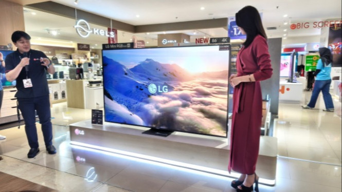 Produk terbaru TV LG Mini RGB evo AI.