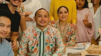 Tiko Aryawardhana kedapatan bersama Bunga Citra Lestari (BCL). Tiko Aryawardhana kedapatan bersama Bunga Citra Lestari (BCL).