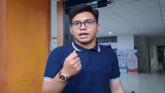 Profil Melki Sedek Huang, Ketua BEM UI yang dicopot gegara pelecehan. Profil Melki Sedek Huang, Ketua BEM UI yang dicopot gegara pelecehan.