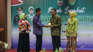 Article