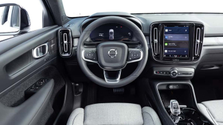 Penampakan interior Volvo C40 Ultimate Recharge Twin. Penampakan interior Volvo C40 Ultimate Recharge Twin.