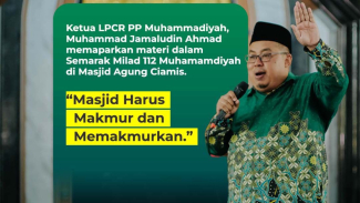 Ketua LPCPRPM PP Muhammadiyah, pemateri Milad 112 Muhammadiyah. Ketua LPCPRPM PP Muhammadiyah, pemateri Milad 112 Muhammadiyah.