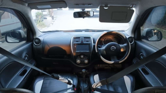 Interior Mobil nissan March. Interior Mobil nissan March.