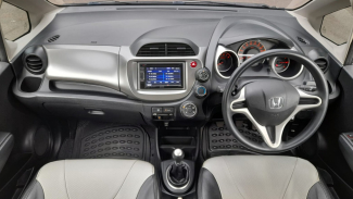 Interior Honda Jazz GE8.