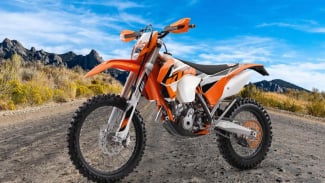 Sepeda Morot KTM 350 SX-F. Sepeda Morot KTM 350 SX-F.