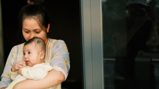 5 Mitos Seputar Kesehatan Mental Ibu yang Perlu Anda Ketahui