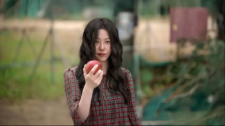 Go Hyun Jung Jadi Pembunuh Berantai dalam Queen Mantis