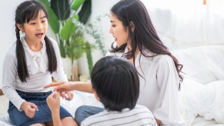 Keseimbangan Antara Disiplin dan Kebebasan dalam Parenting
