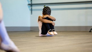 5 Cara Orang Tua Membantu Anak Menghadapi Masalah Insecure