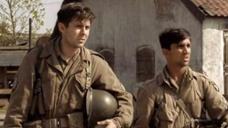 Band of Brothers Kisah Nyata Heroik Angkatan Darat Amerika di Perang Dunia II