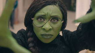5 Teori Gila Wicked yang Bisa Mengubah Cara Kita Melihat Filmnya