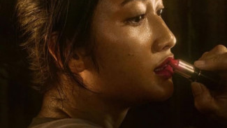 Film Indonesia Pangku Menang 4 Penghargaan di Busan, Reza Rahadian Banjir Pujian
