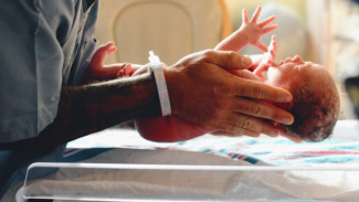 7 Tips Jitu Merawat Bayi Baru Lahir bagi Orang Tua Baru