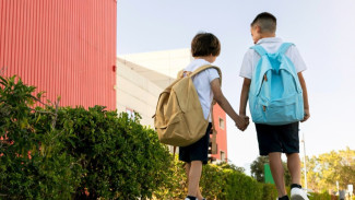Pilih Sekolah Sesuai Anak, Ini Strategi Najelaa Shihab yang Bisa Ditiru