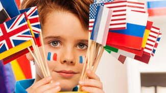 5 Manfaat Anak Anda Menghafal Bendera Negara Dunia