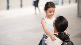3 Rahasia Komunikasi yang Membuat Anak Selalu Datang ke Orang Tuanya