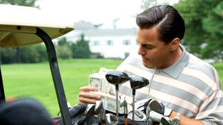 Kebangkrutan dan Kemewahan Jordan Belfort dalam The Wolf of Wall Street