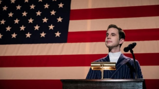Review Series The Politician, Drama Politik Tapi Komedi