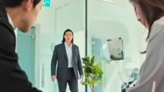 Red Swan, Scandal Keluarga Elit Penuh Kebohongan
