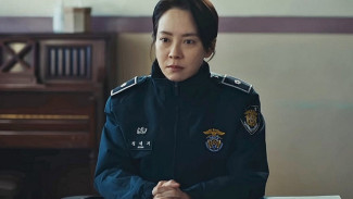 Song Ji-hyo Siap Kembali ke Layar Lebar Lewat Film Home Behind Bars yang Banjir Antusiasme