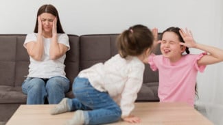 Anak yang Tumbuh dengan Orang Tua Moody Punya 11 Ciri Ini Saat Dewasa