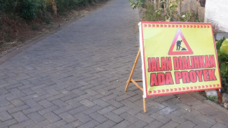 Dinas Pertanian & Pangan Banyuwangi Janji Lanjutkan Proyek Pavingisasi di Bajulmati, Tapi Kapan?