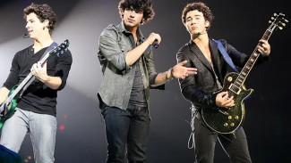 Jonas Brothers Umumkan Konser Spesial Tahun Baru 2026, Bisa Disaksikan di Samsung TV Plus