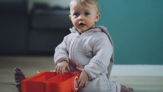 Saat Bayi Mulai Duduk, Apa yang Perlu Orang Tua Tahu