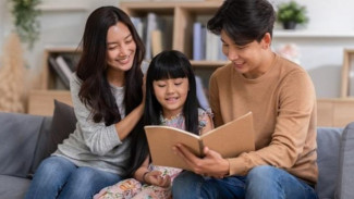 4 Gaya Parenting Dan Pengaruhnya Pada Anak, Mana Yang Paling Baik?