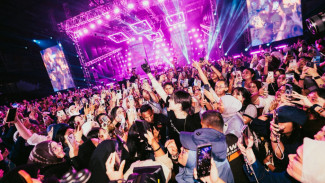 eaJ Park Luncurkan Tur 1/9 Dengan Pertunjukan Di Jakarta Yang Terjual Habis