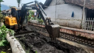 Kontraktor Alen Diduga Tak Transparan, Petani Tagih Penjelasan Proyek Kemen PU Senilai 22 Miliar