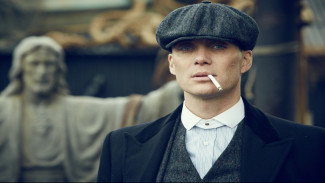 Kisah Keluarga yang Membangun Kekuasaan dari Kegelapan di Serial Peaky Blinders