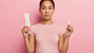 Cara Menghadapi  Anak Perempuan Saat Menstruasi Pertama