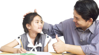 Pujian yang Tepat Bisa Bikin Anak Lebih Tangguh dan Mandiri