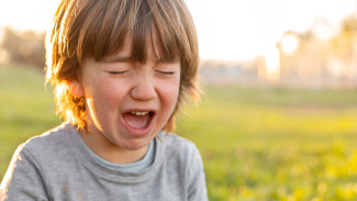 Anak Sering Merengek? Ini 5 Cara Mengatasinya Tanpa Harus Marah