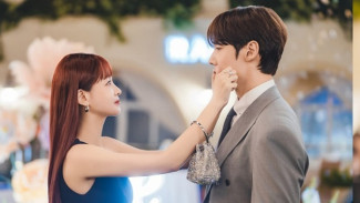 Pertemuan Pertama Choi Jin Hyuk dan Oh Yeon Seo di Drama Positively Yours Bikin Gemas!