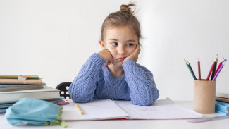 Anak Malas Menulis? Simak Cara Seru Menstimulasi Minat Menulis di Rumah