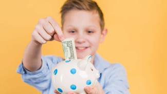 6 Cara Mengajarkan Anak Menabung Sejak Dini : Efektif Bentuk Kebiasaan Finansial Positif