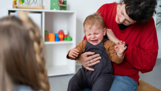 Emosi Anak Meledak? Cara Tepat Merespons Tantrum & Meltdown!