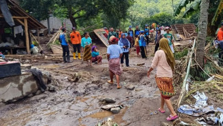 Jumlah Rumah Terdampak Banjir Bandang di Situbondo Mencapai 7.435 Unit