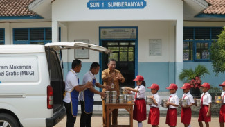 Keluh Kepsek SDN 1 Sumberanyar Terkait Program MGB: Siswa Saya Jadi Korban!