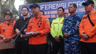 Longsor Cisarua, Tim SAR Masih Cari 20 Korban Hilang