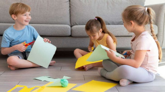 Ciri Gaya Belajar Kinestetik Anak dan Strategi Belajar yang Efektif