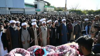 Ribuan Berziarah 32 Korban Ledakan Masjid Syiah Islamabad Pakistan