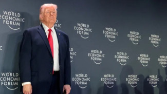 Trump Bangun Tata Dunia Baru, Ada Metode di Balik Kegilaannya