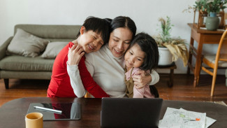 Tips Menerapkan Gentle Parenting Tanpa Memanjakan Anak