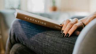 Strict Parenting vs Gentle Parenting, Mana yang Lebih Baik untuk Anak?